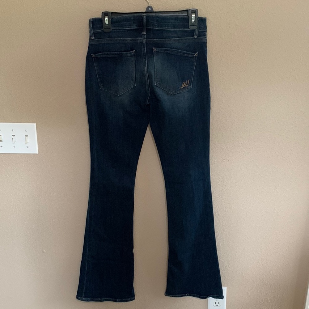 Express slim flare jeans in a size 6
